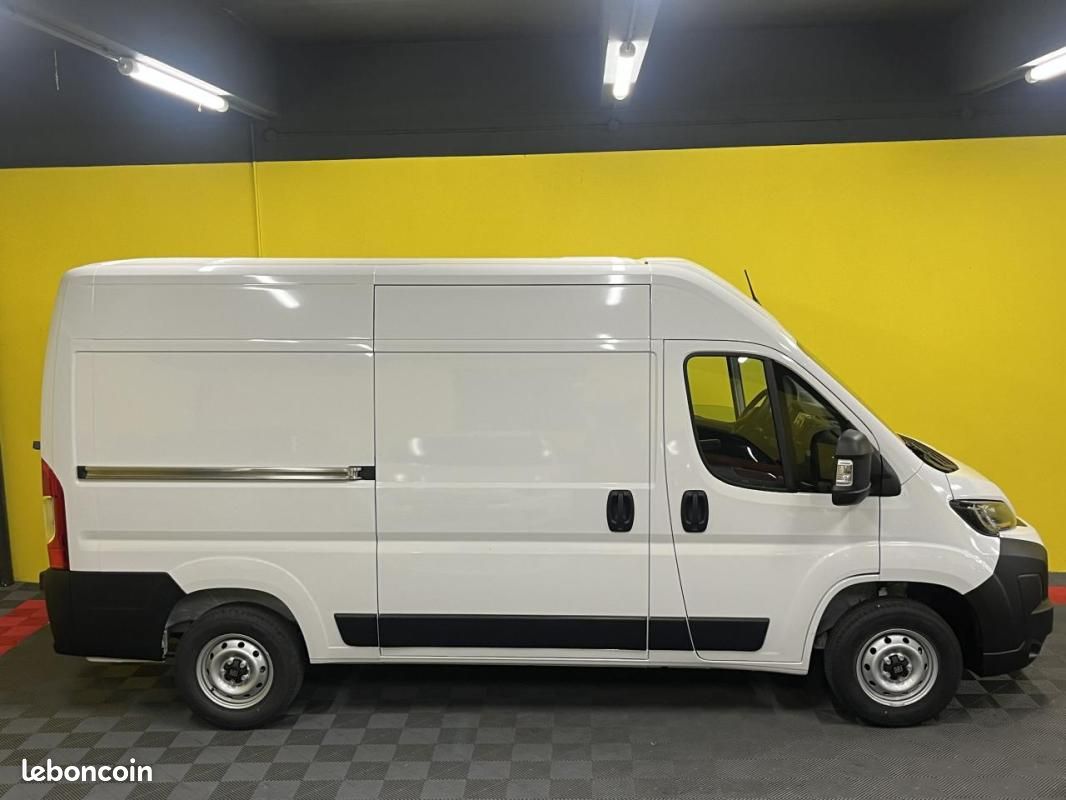 Fiat Ducato Fourgon 3.3 L2H2 2.2 - 140cv S&S III / caméra de recul roue secours 23983 H (image 21)