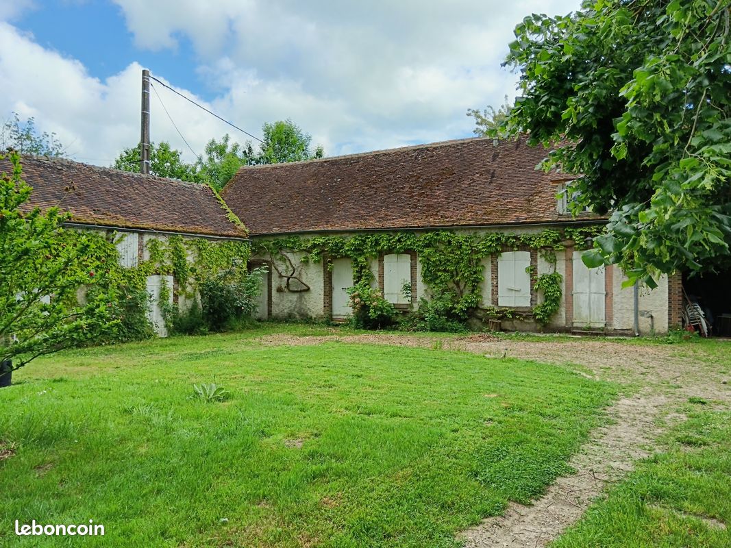 Maison 4 pièces 143 m² · à Chevry-sous-le-Bignon · 143 m² · 220 000 €