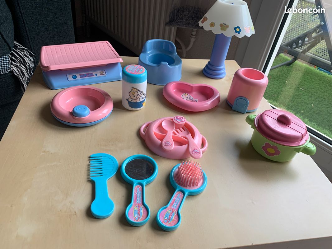 Accessoires poupon (image 1)