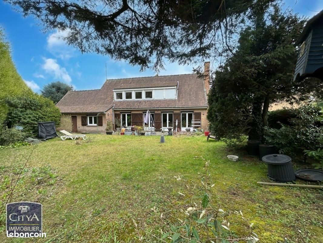Maison 7 pièces 203 m² · à Loos · 203 m² · 445 000 €