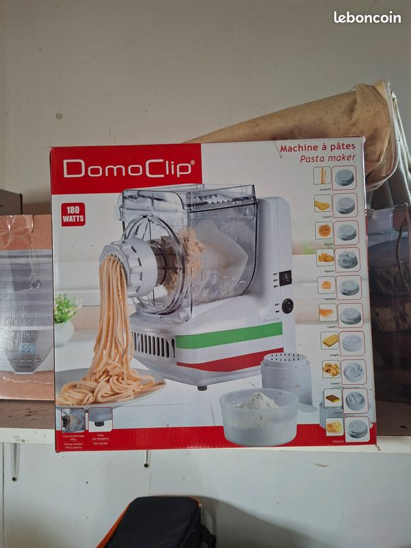 Machine a pate fraiche (image 1)