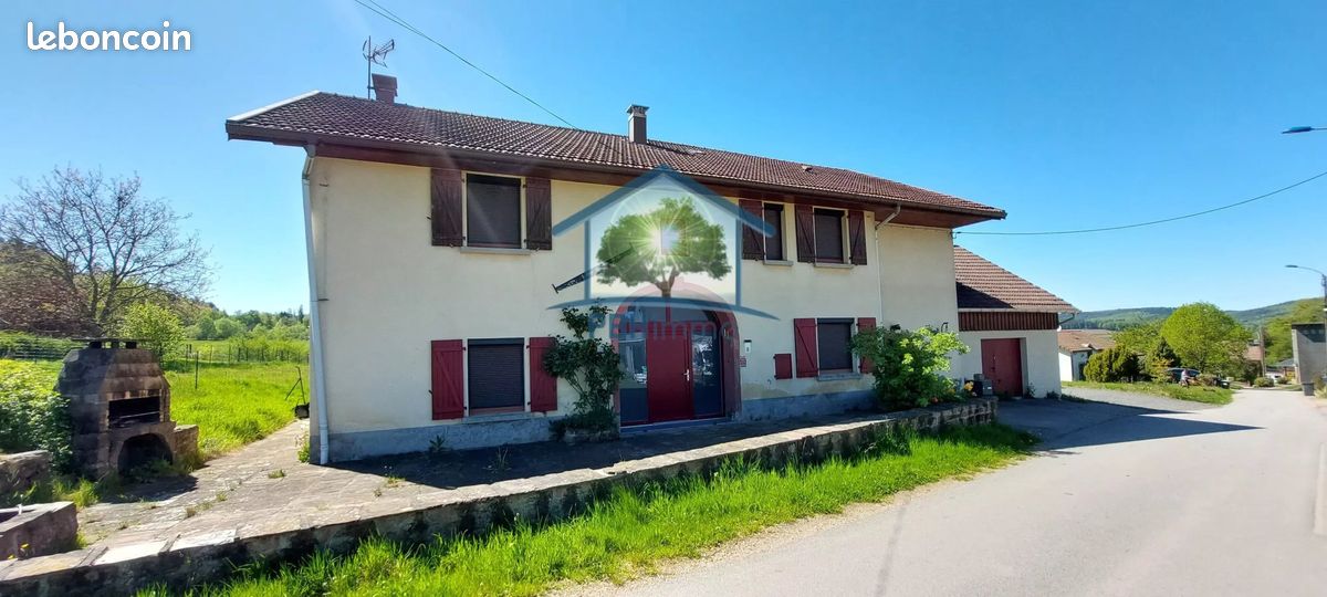 Maison 5 pièces 175 m² · à Docelles · 175 m² · 259 000 €