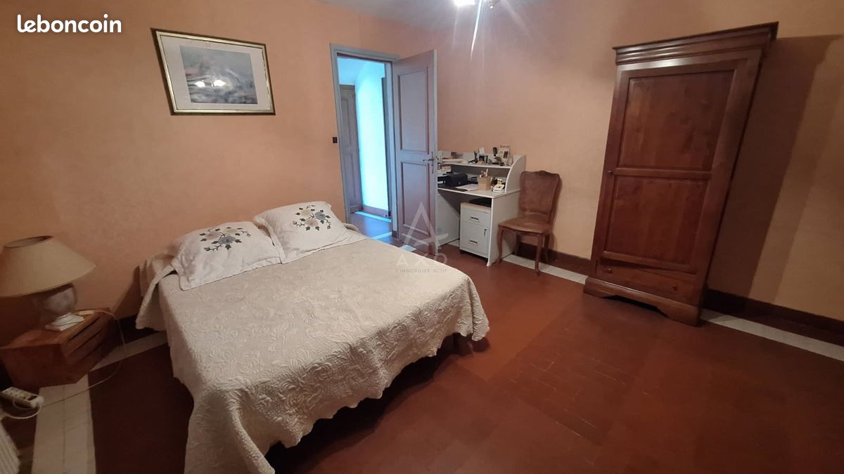 Maison de ville 7 pièces 130 m² (image 15)