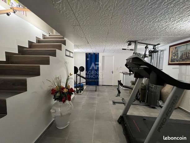 Maison a louer houilles - 9 pièce(s) - 174 m2 - Surfyn