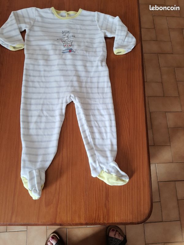 Pyjama petit bateau 24 mois (image 1)