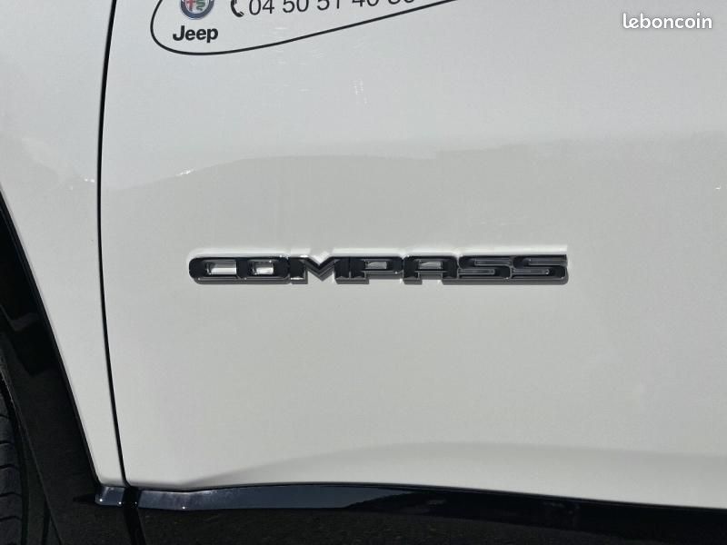 Jeep Compass 1.5 Turbo T4 130ch MHEV Summit 4x2 BVR7 (image 14)