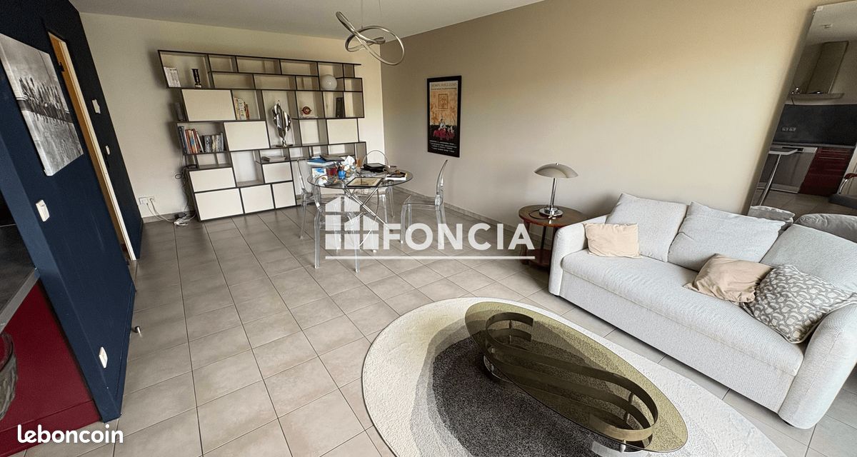Appartement 3 pièces 74 m² · à Valence · 74 m² · 1 200 €