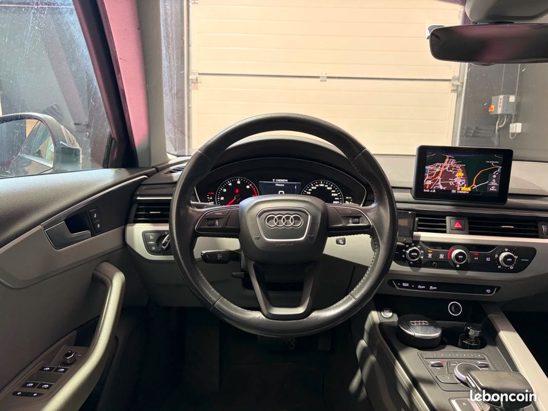 AUDI A4 AVANT 2.0 L TFSI ultra 190 CV S tronic 7 * SUIVI COMPLET AUDI / CARPLAY / HAYON ELECTRIQUE / VIDANGE FAITE POUR LA VENTE (image 14)