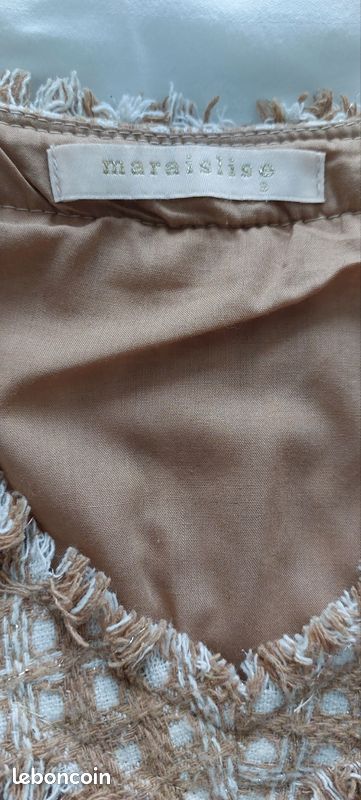Débardeur fantaisie COL V couleur caramel et blanc (image 7)