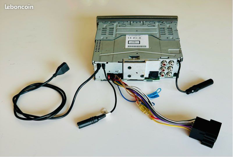 Magnifique Kenwood KDC-BT60U (image 2)