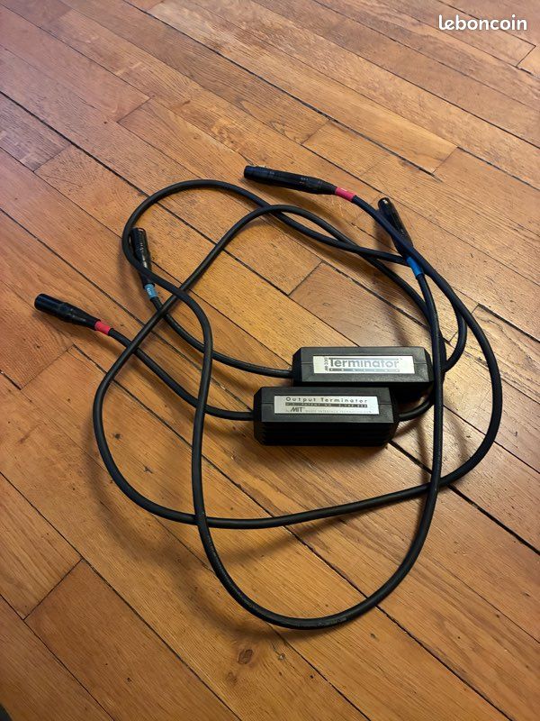 OYAIDE AR-910 Câble Modulation XLR Argent Pur 5N 1m  La Paire P 10604