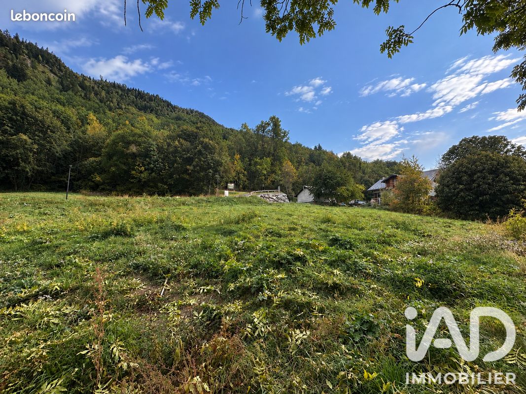 Terrain 450 m² · aux Deux Alpes · 450 m² · 171 600 €