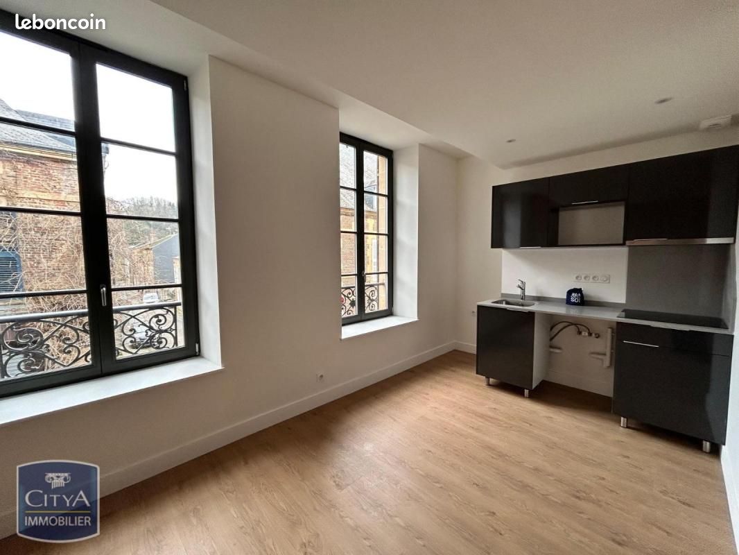 Appartement 1 pièce 29 m² · à Charleville-Mézières · 29 m² · 460 €