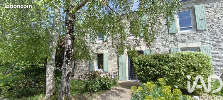 Maison familiale 5 pièces 202 m²