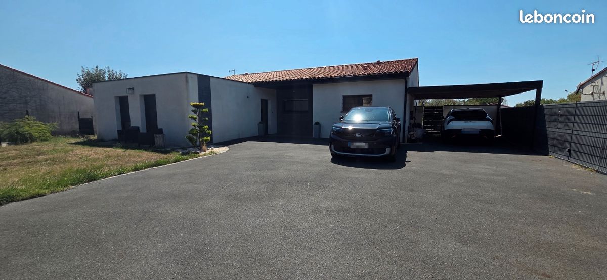 Maison 5 pièces 180 m² · à Lagrave · 180 m² · 385 000 €