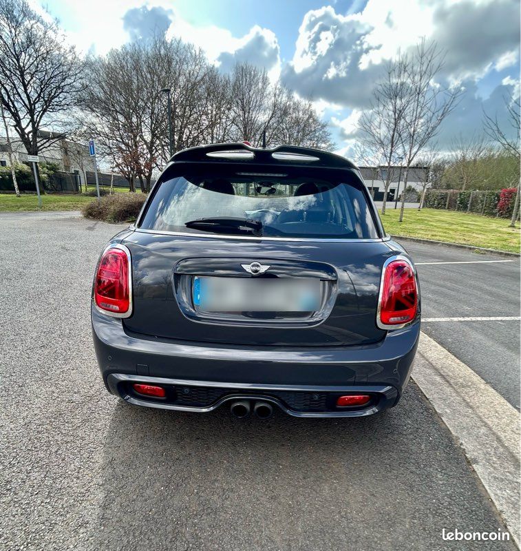 Mini Cooper S 5 portes (image 2)