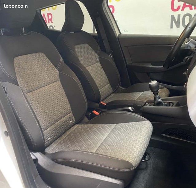 Renault Clio 5 1.0 TCE 90 EVOLUTION (image 8)