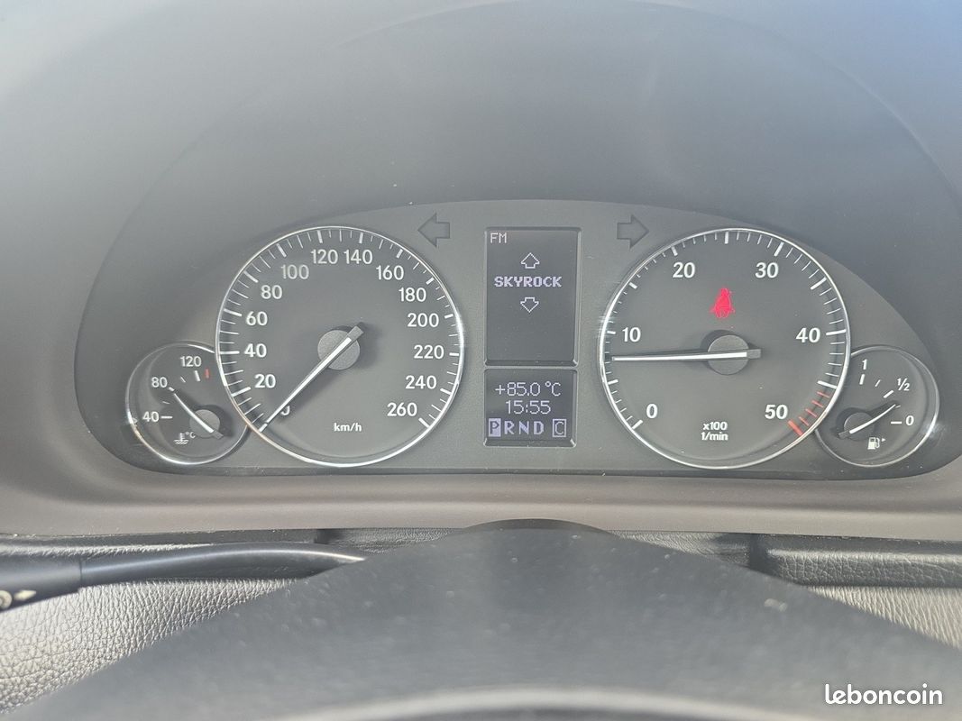 MERCEDES CLASSE C *ATTELAGE* Elégance Boîte Auto 220 CDI (image 13)