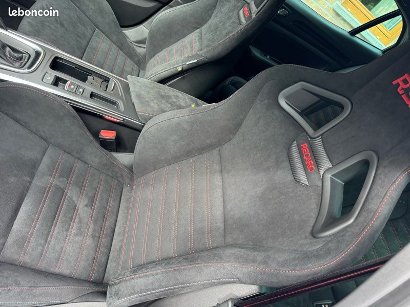 RENAULT MEGANE RS ULTIME NEUVE ( 10 KMS ) MALUS A PREVOIR 11164 GARANTIE 10/2028 dernier modèle disponible (image 11)