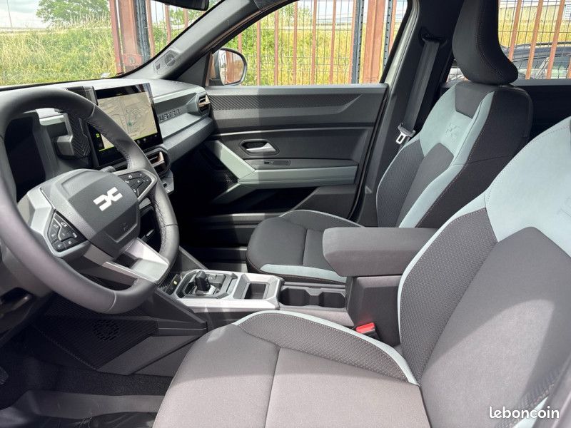 Dacia DUSTER 1.8 HYBRID 155CH EXTREME (image 9)
