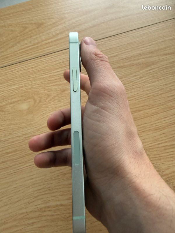 Iphone 12 64go (image 8)