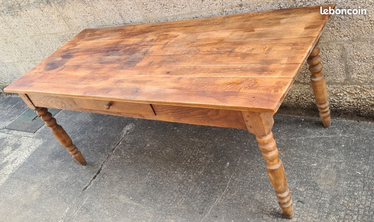 Table de ferme (image 1)
