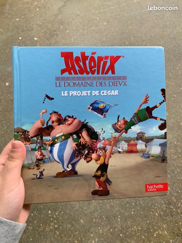 Livre Astérix et Obélix (le projet de César) (image 1)