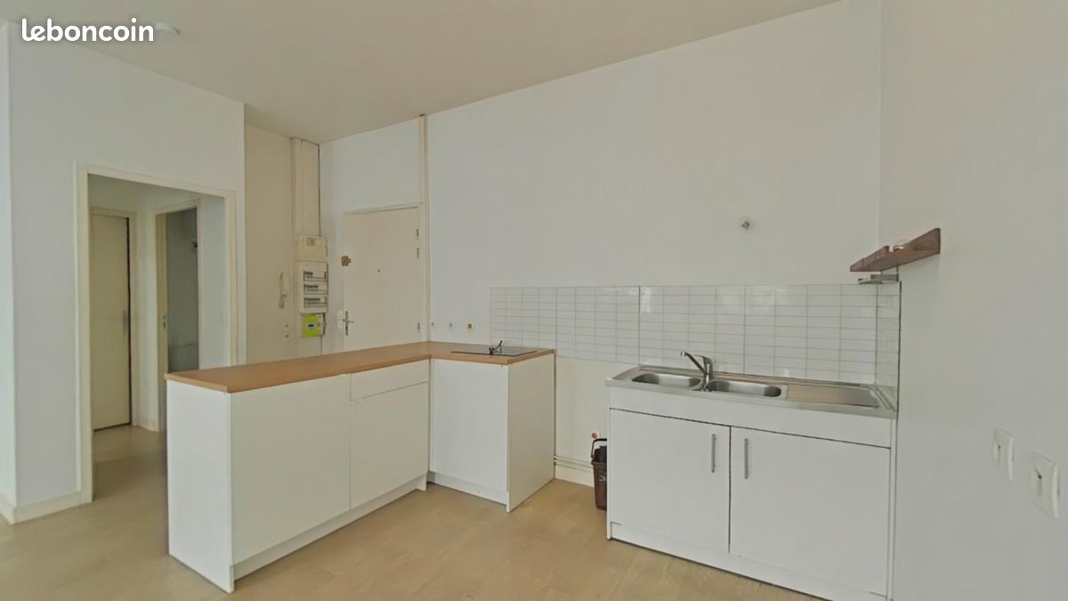 Appartement 2 pièces 43 m² · à Saint-Étienne · 43 m² · 371 €/mois