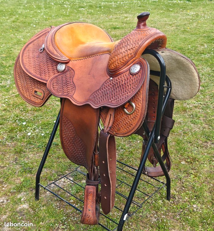 Couverture De Selle Western Surdimensionnée 34x42 En Laine - Modèle Show