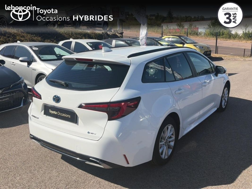 Toyota Corolla Touring Spt 1.8 140ch Dynamic MY24 (image 18)