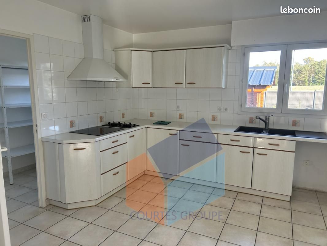 Villa 5 pièces 168 m² - Narrosse 40180 (image principale 4)