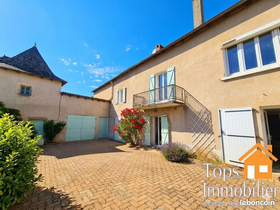 Maison 8 pièces 190 m² · à Sanvensa · 190 m² · 169 000 €