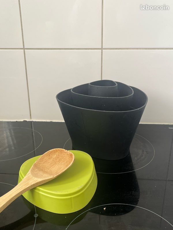 Pot à Ustensiles De Cuisine Tupperware – Format Familial Jusqu'à 17 Ustensiles – Carré, Noir Et Vert – Neuf
