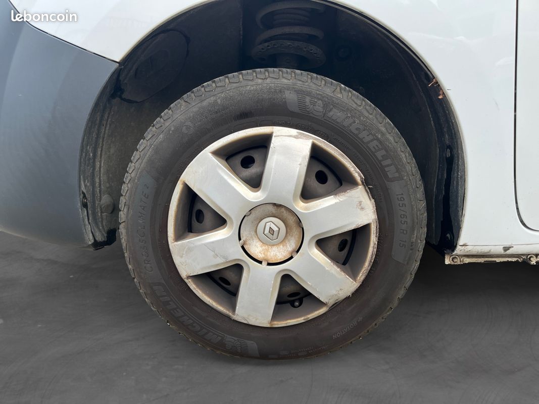 5816.67 HT RENAULT KANGOO II ENERGY E6 EXTRA R-LINK 1.5 DCI 90Ch Régul/Lim Radar arrière GPS Bluetooth Climatisation (image 27)