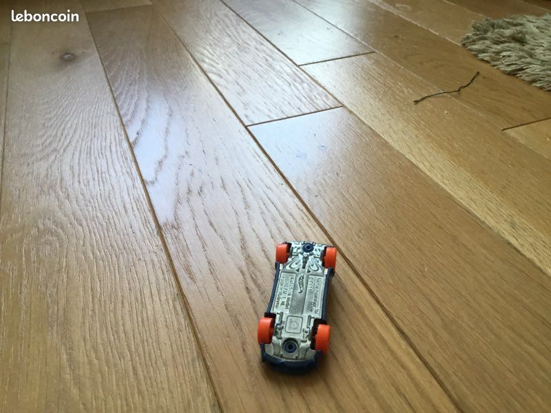 Une voiture (image 3)