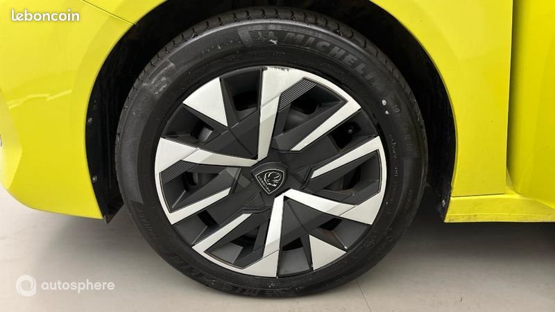 Peugeot 208 1.2 PureTech 100ch S&S Active (image 20)