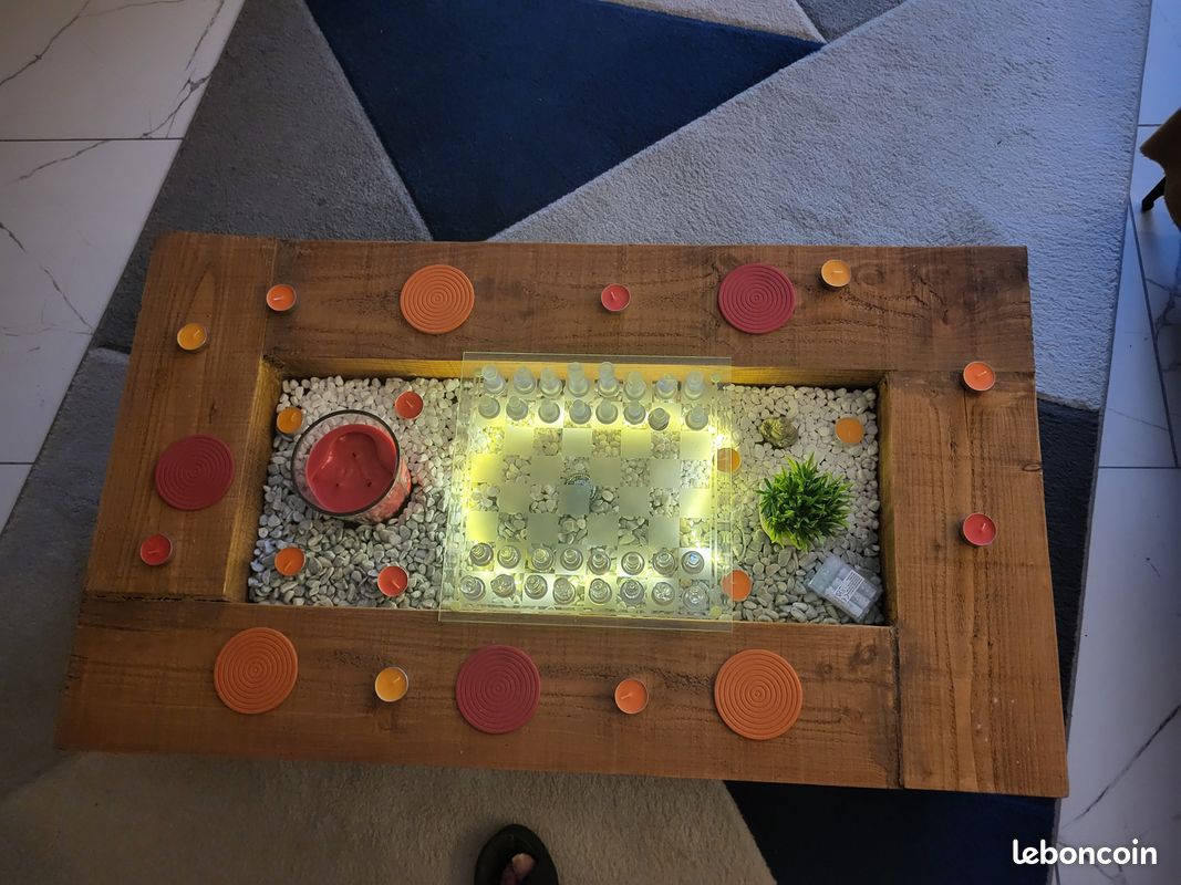 Table basse artisanale (image 2)