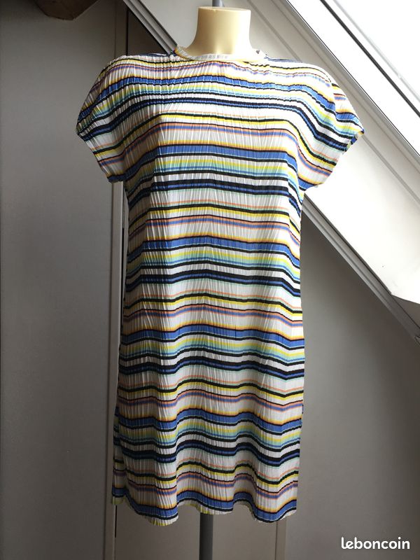Robe rayée multicolore Bershka - T.XS - TBE (image 1)