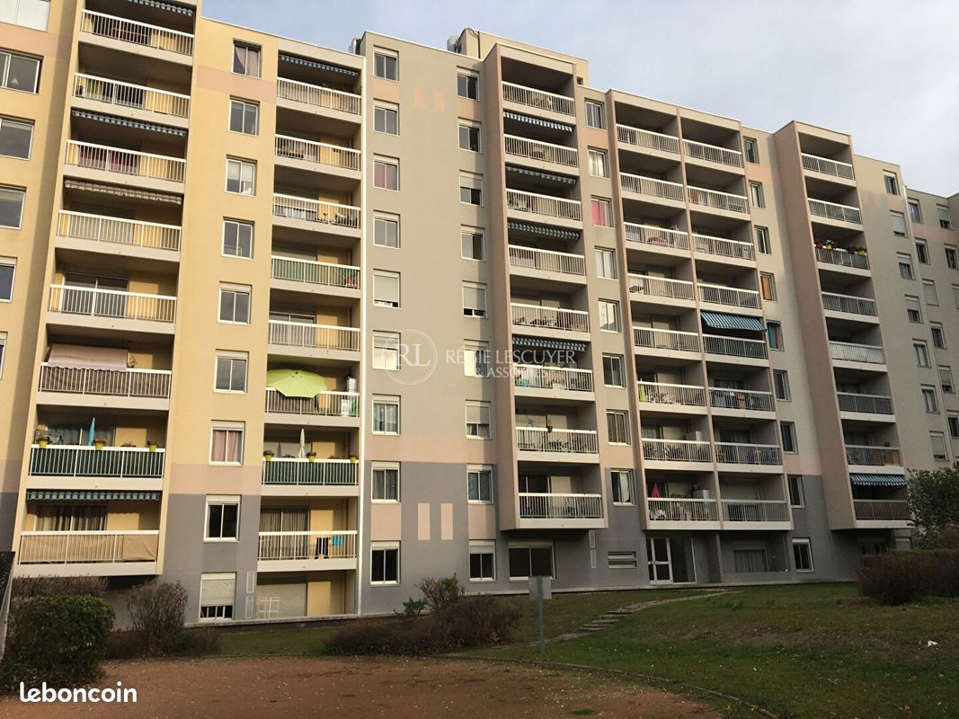Appartement 4 pièces 92 m² · à Lyon · 92 m² · 1 256 €/mois