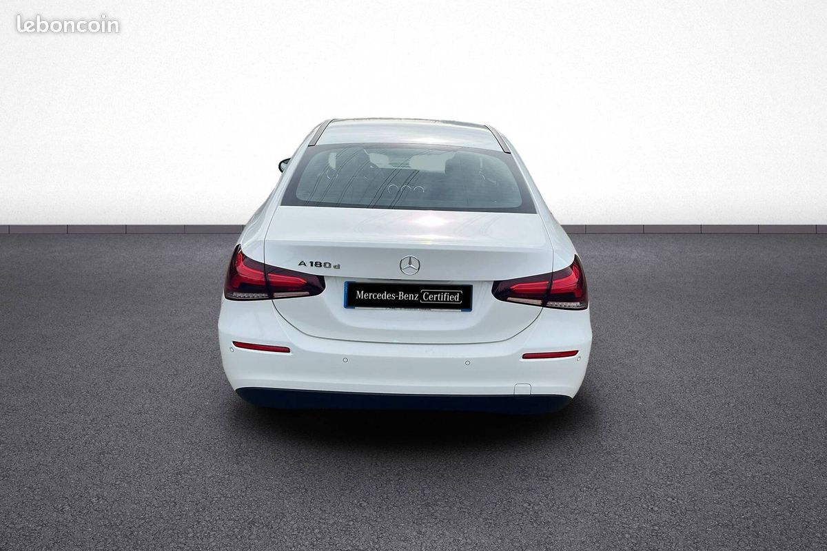 MERCEDES Classe A 180 d 7G-DCT Style Line (image 5)
