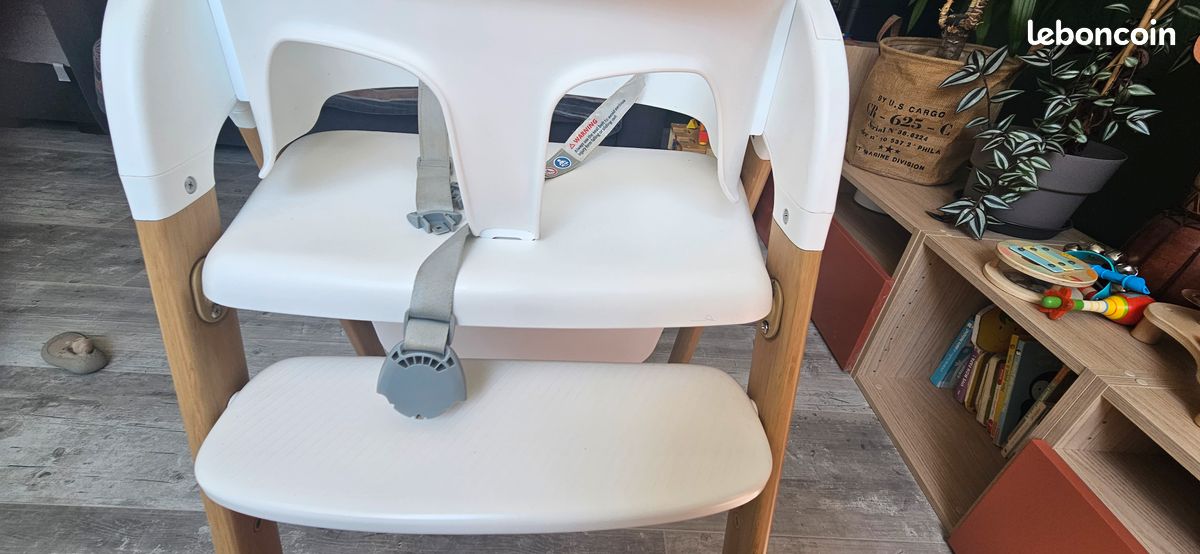 Chaise haute bébé (image 4)