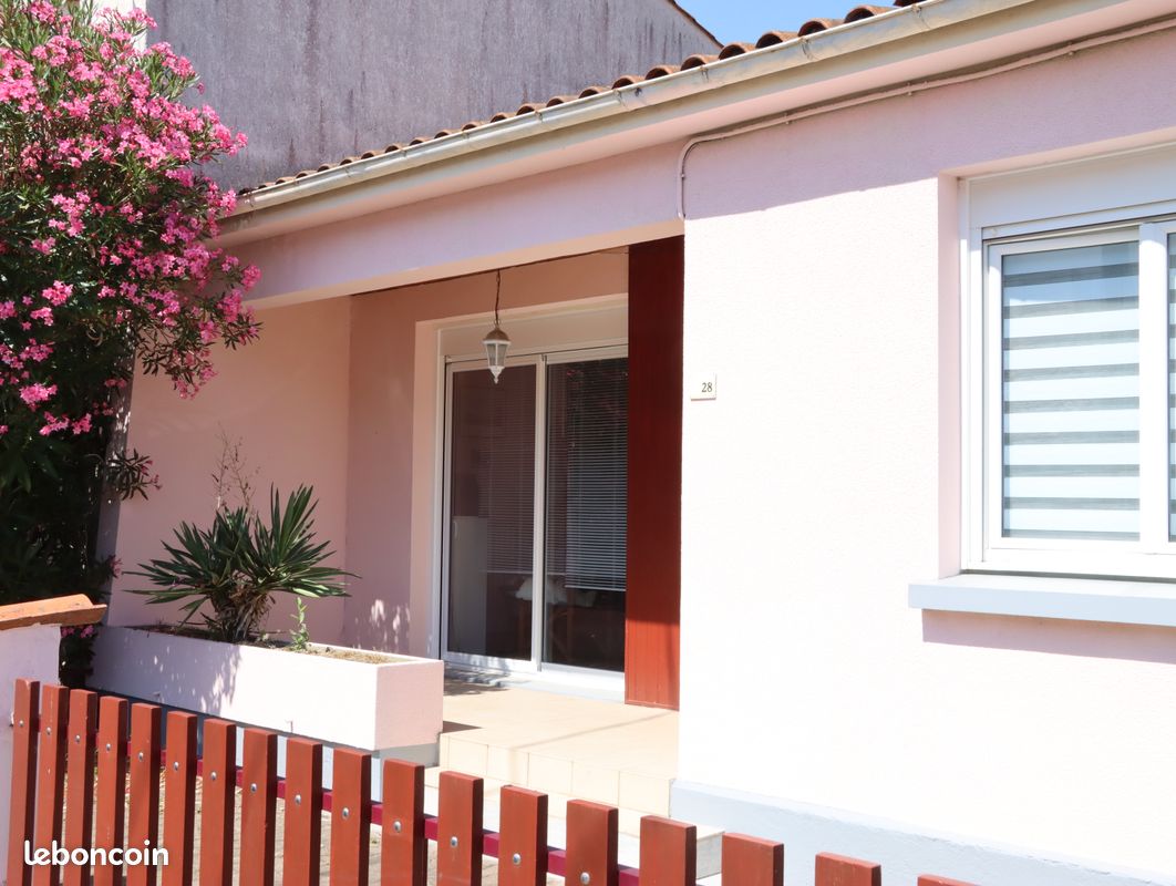 Maison 6 pièces 109 m² · à Saintes · 109 m² · 249 000 €