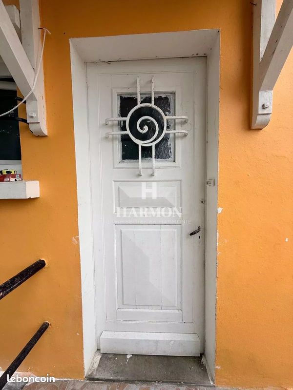 Appartement 10 pièces 170 m² · à Baigts-de-Béarn · 170 m² · 210 000 €