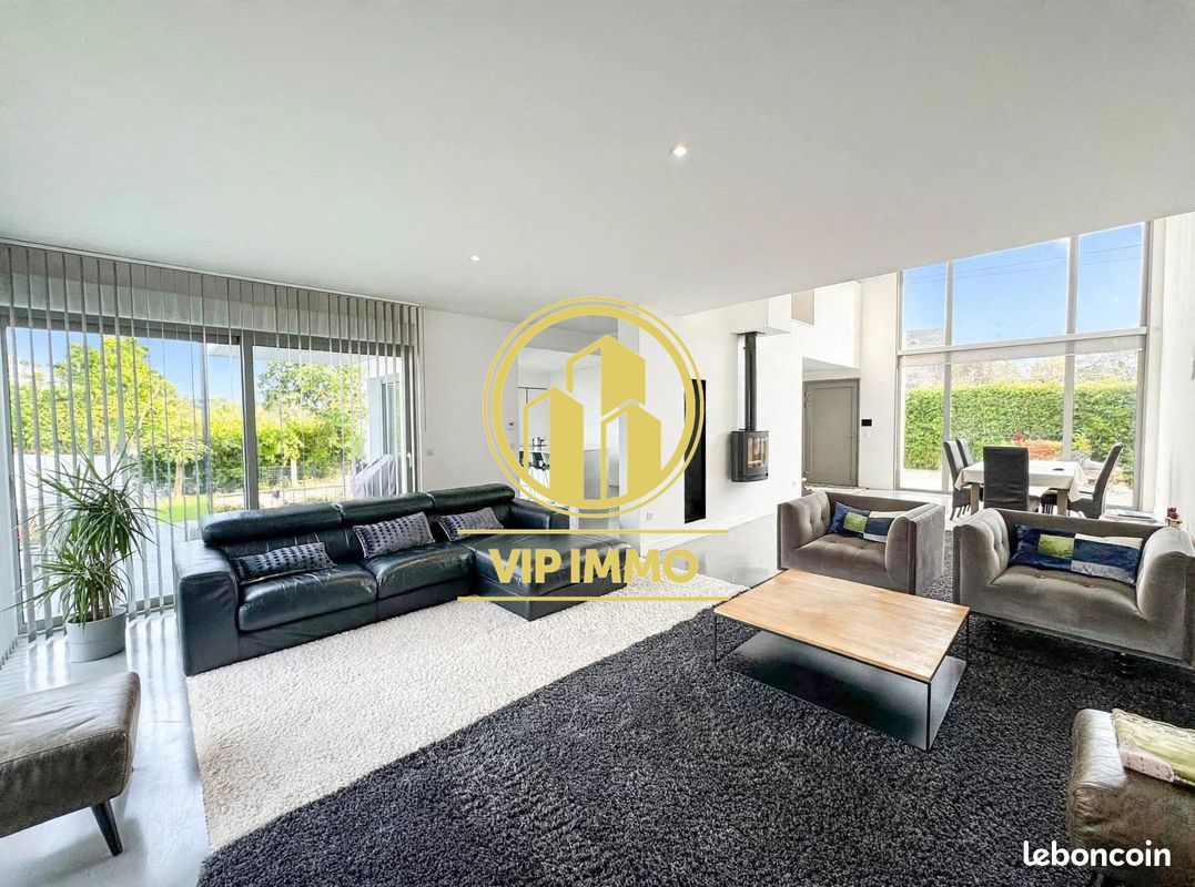 Maison 7 pièces 171 m² · à Ronchin · 171 m² · 525 000 €