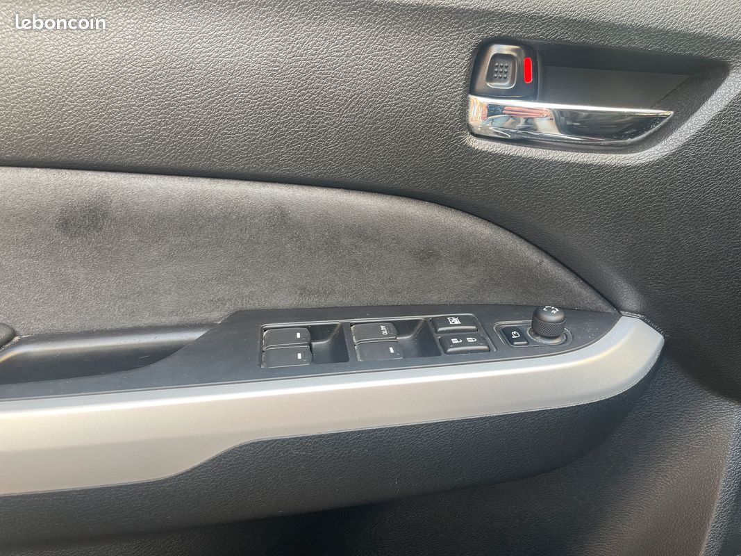 SUZUKI VITARA 1.4 BOOSTERJET S 140Ch Garantie 12 mois (image 19)
