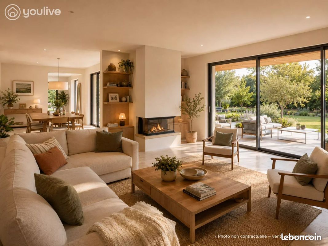 Maison 10 pièces 234 m² · à Chemillé-en-Anjou · 234 m² · 450 000 €