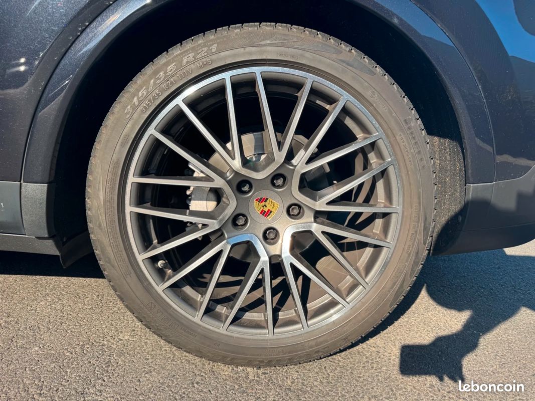 PORSCHE CAYENNE 3.0 V6 340 ch Tiptronic BVA S I Garanție I Suivi Porsche (image 11)