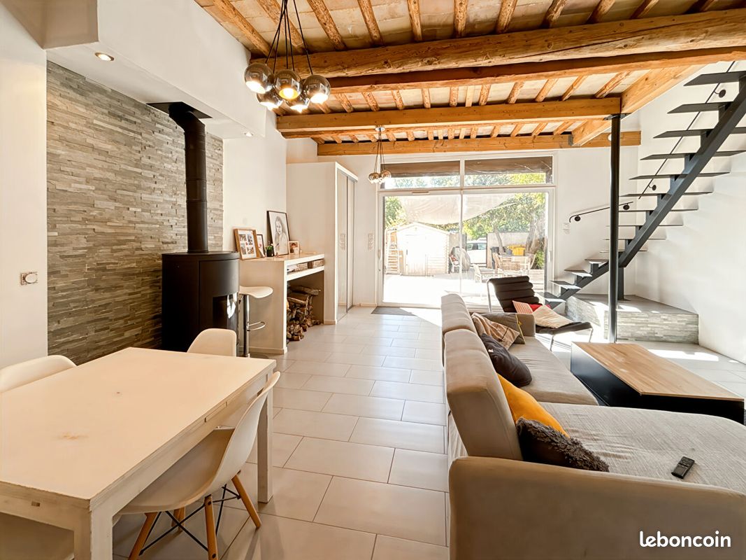 Maison 5 pièces 123 m² · à Avignon · 123 m² · 230 000 €