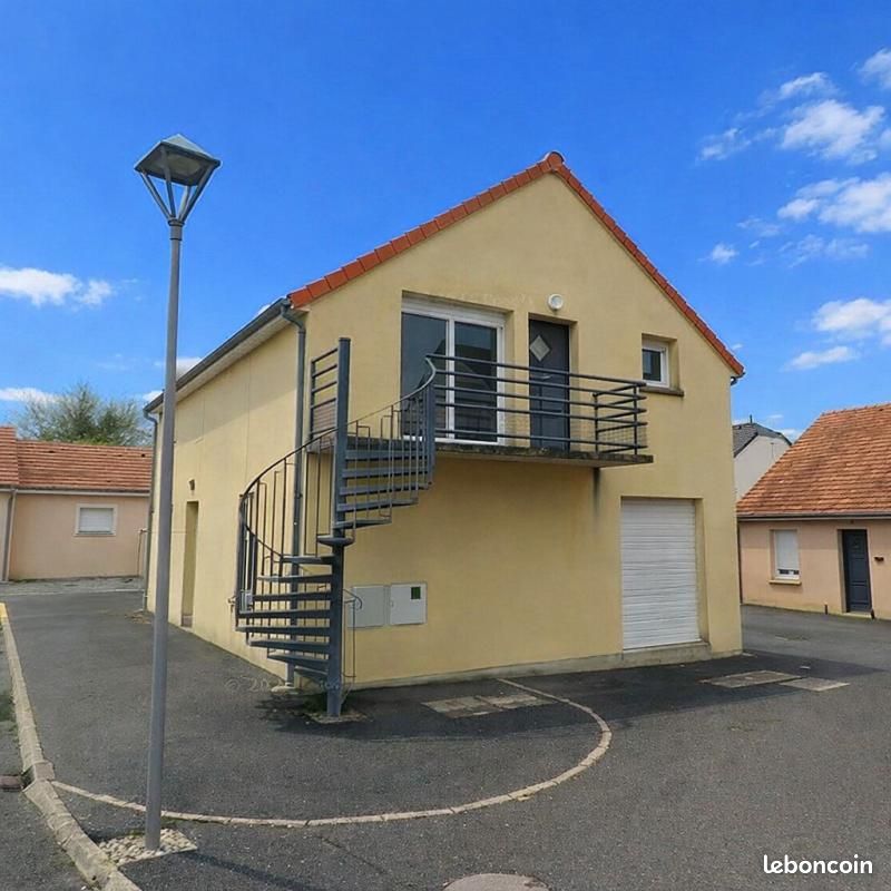 Maison 2 pièces 56 m² · à Pouligny-Notre-Dame · 56 m² · 415 €