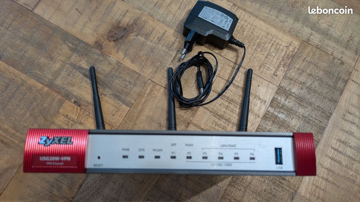 Pare-feu Zyxel USG20W-VPN D'occasion Testé Avec Alimentation